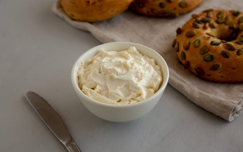 Bagels Cream Cheese