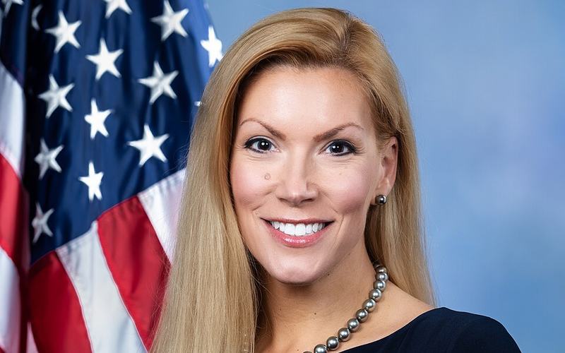 Beth Van Duyne