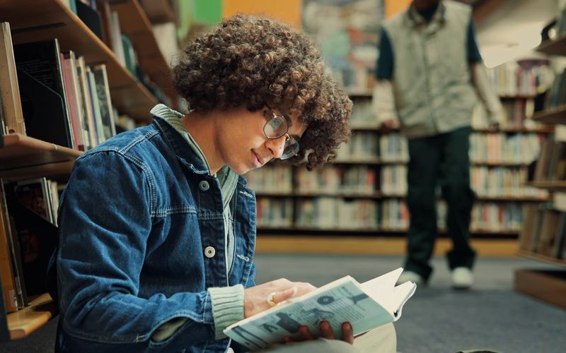 College Studnet Reading