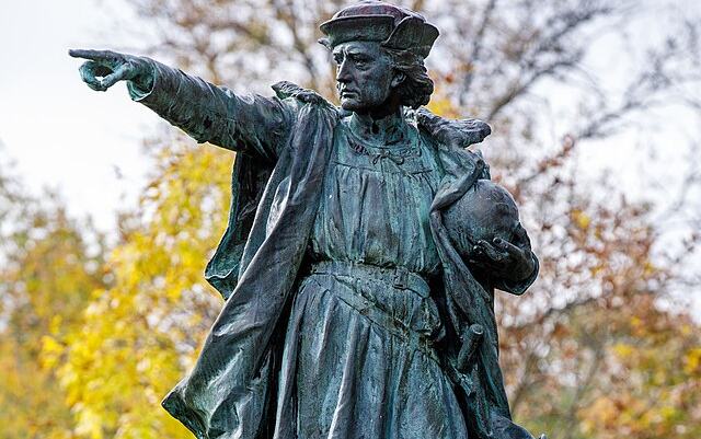Columbus Statue