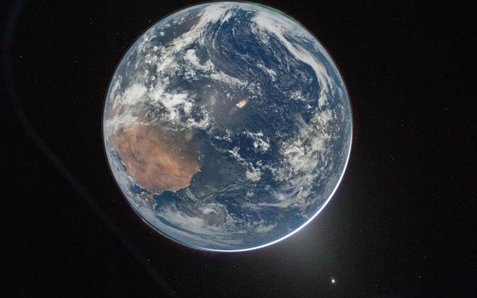 Earth 2