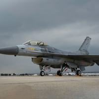 F-16 Photo
