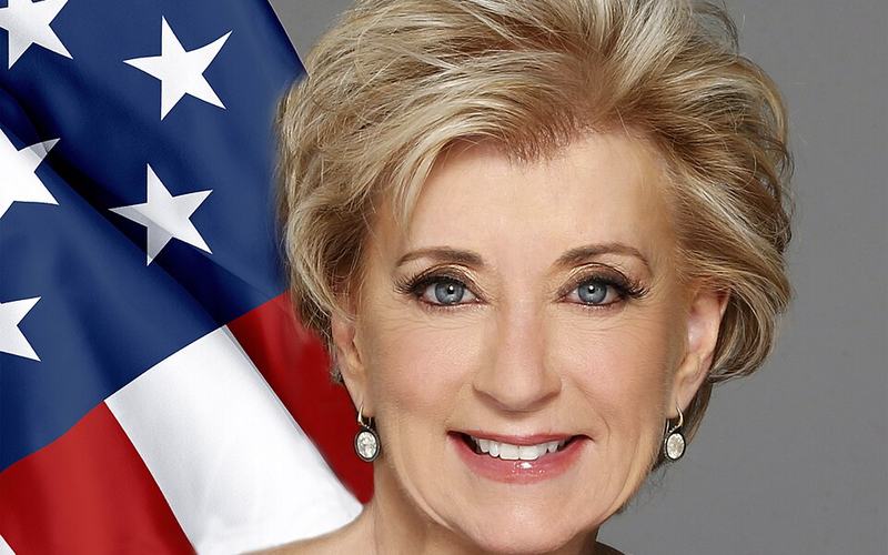 Linda McMahon Photo