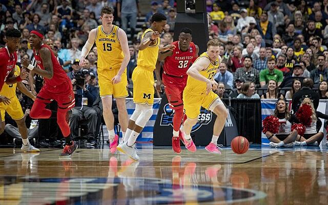 Michigan Basketball Photo