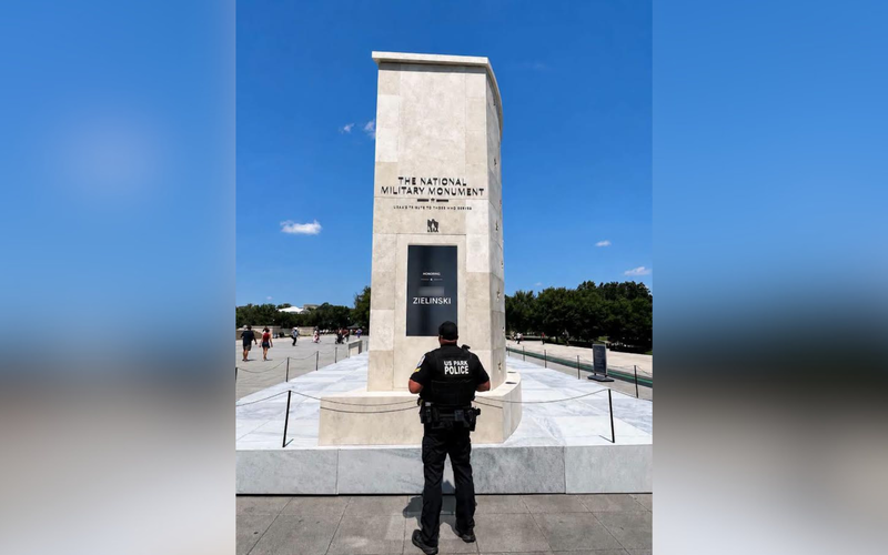 Temporary monument to veterans