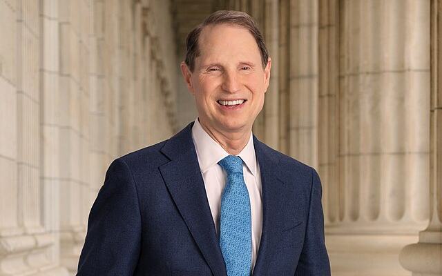Ron Wyden