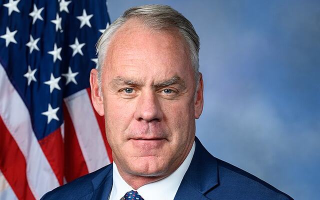 Ryan Zinke Photo