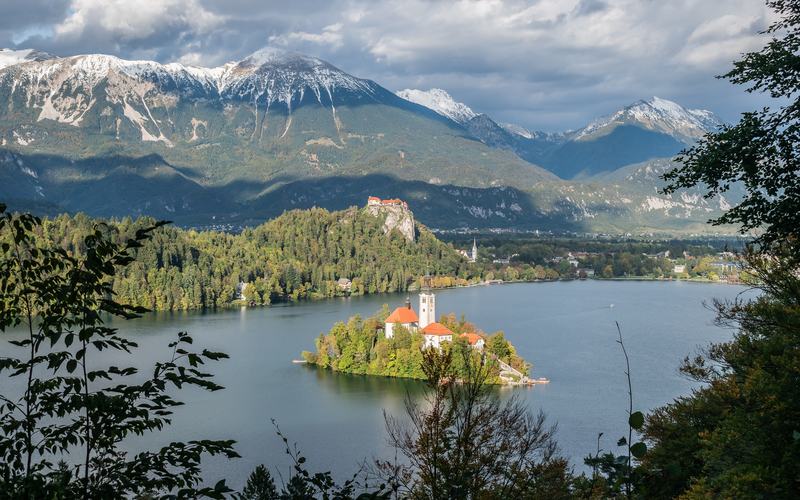 SloveniaLakeBled