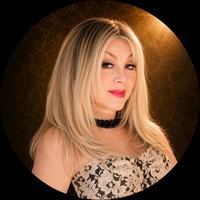 Stella Parton