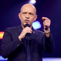 Steve Hilton Picture