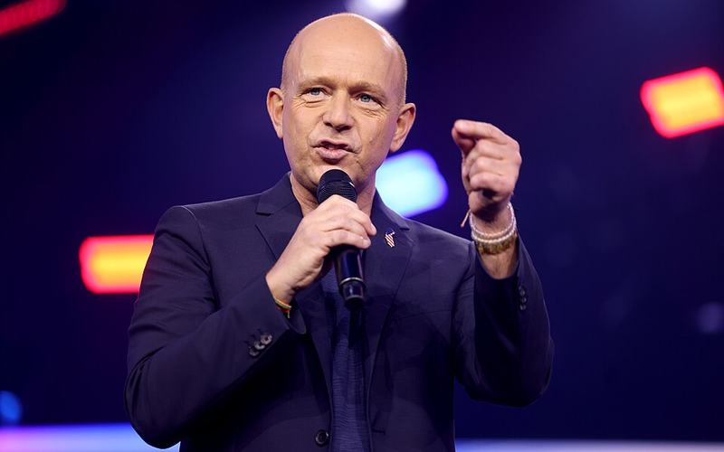 Steve Hilton Picture