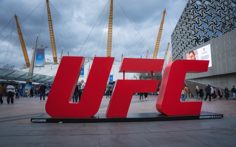 UFC Photo