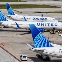 United Airlines Photo