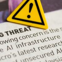 AI / SI Warning - Shutterstock