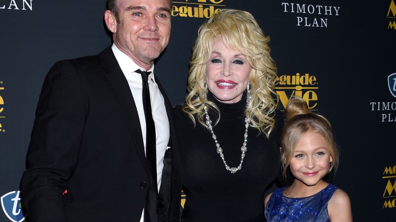 LOS ANGELES - FEB 5 - Ricky Schroder, Dolly Parton and Alivia Lyn Lind arrives at the 24th Annual MovieGuide Awards on February 5, 2016 in Los Angeles, CA.